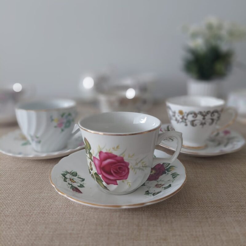 Set 3 dúos de té armados, marcas inglesas variadas