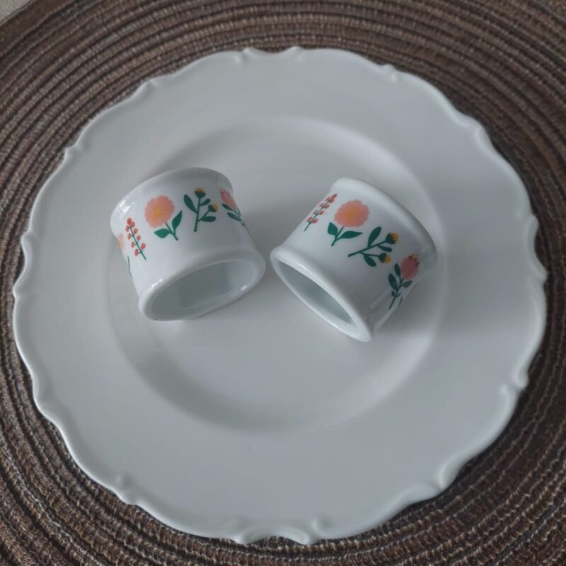 anillos-servilleta-porcelana-mesa-romantica (2)