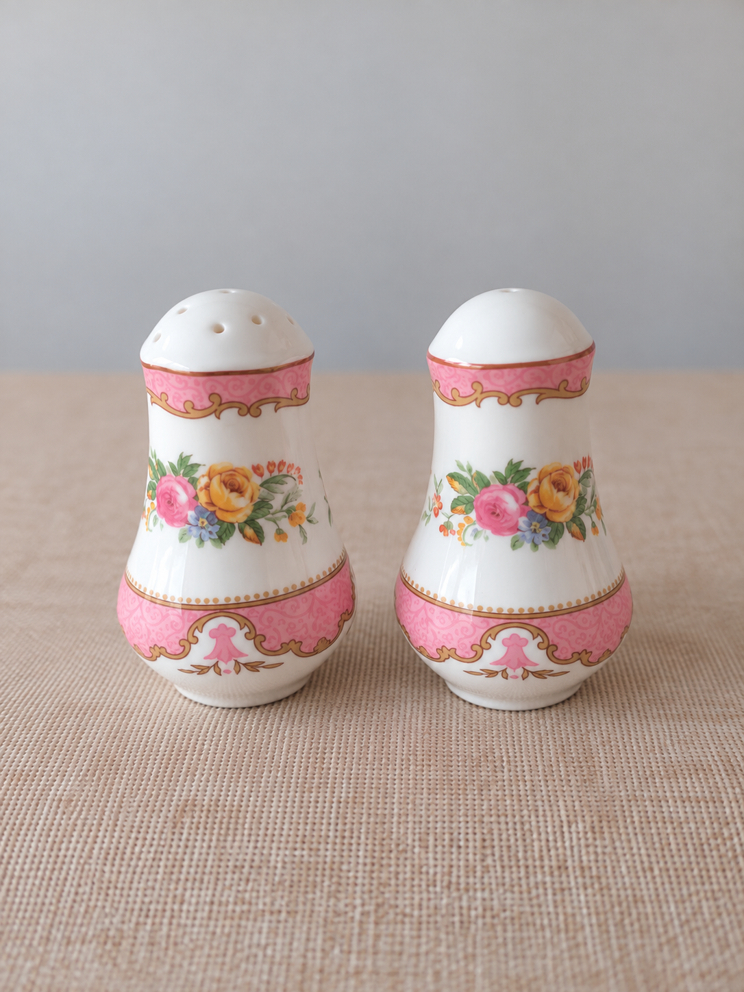 Set Crown Staffordshire “Tunis” – Azucarero, Salero y Pimentero, Fine Bone China Inglesa - Imagen 2