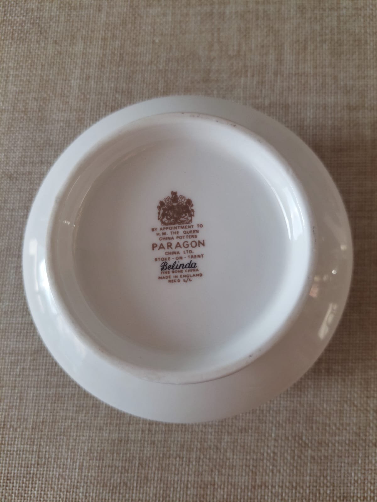 Tres Dúos de Té Porcelana Inglesa Modelo Belinda - Royal Albert / Paragon-Edición Especial Vintage - Imagen 6