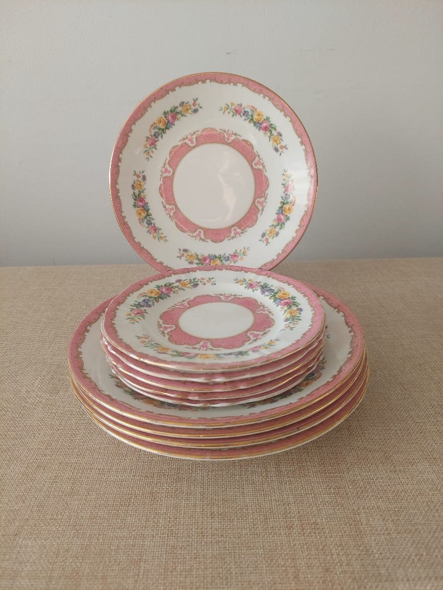 Set 10 Platos de Porcelana Inglesa Crown Staffordshire "Lyric Tunis Pink" - Imagen 2