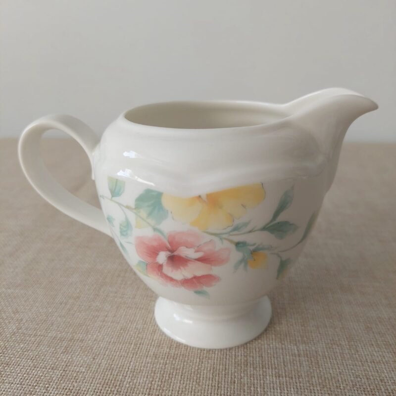 detalle-flores-lechero-jhonson-broth