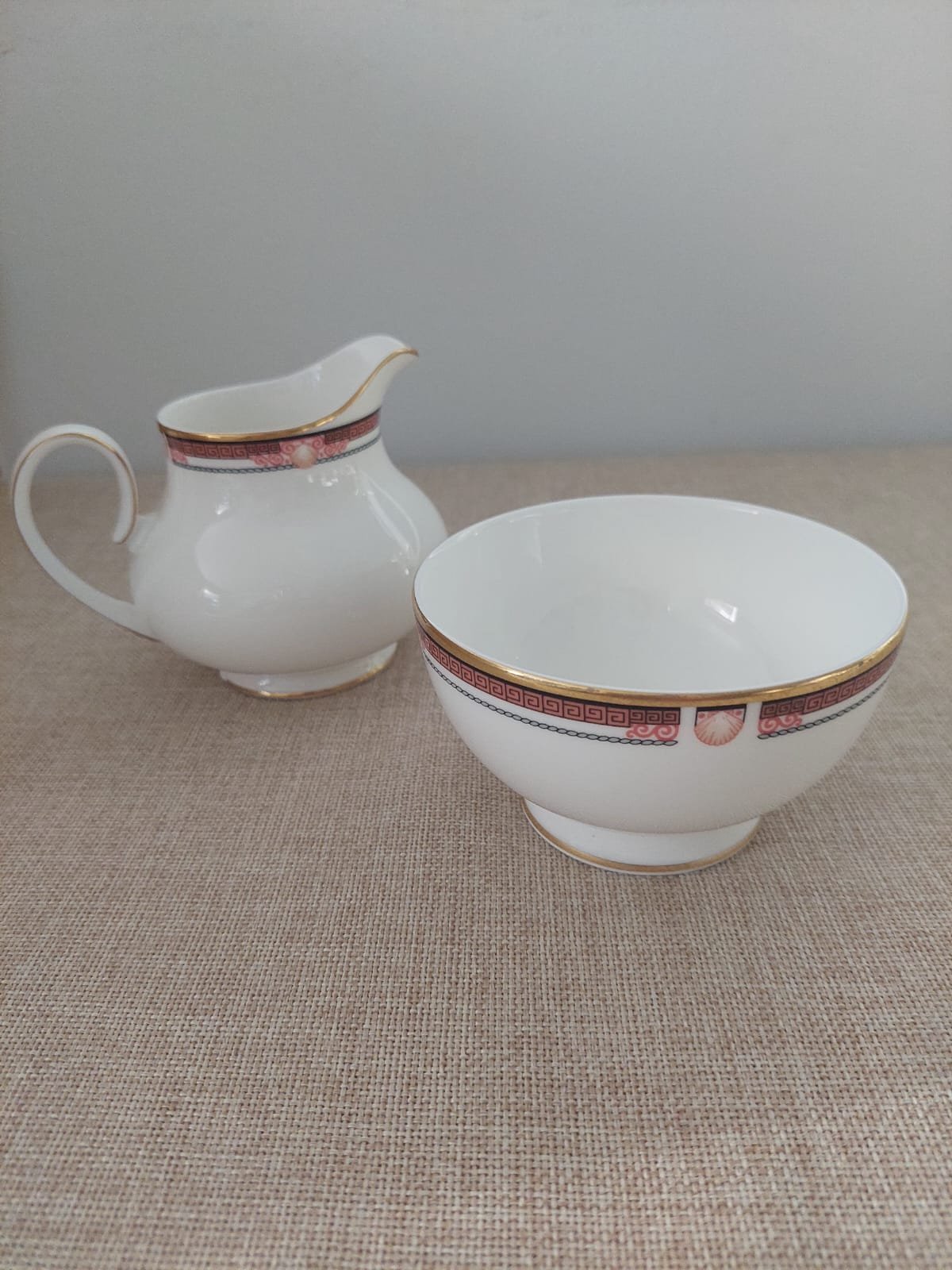 Set Cremera y Terronero Paragon "Delphi" para Debenhams Fine Bone China – Inglaterra, 1987 - Imagen 2