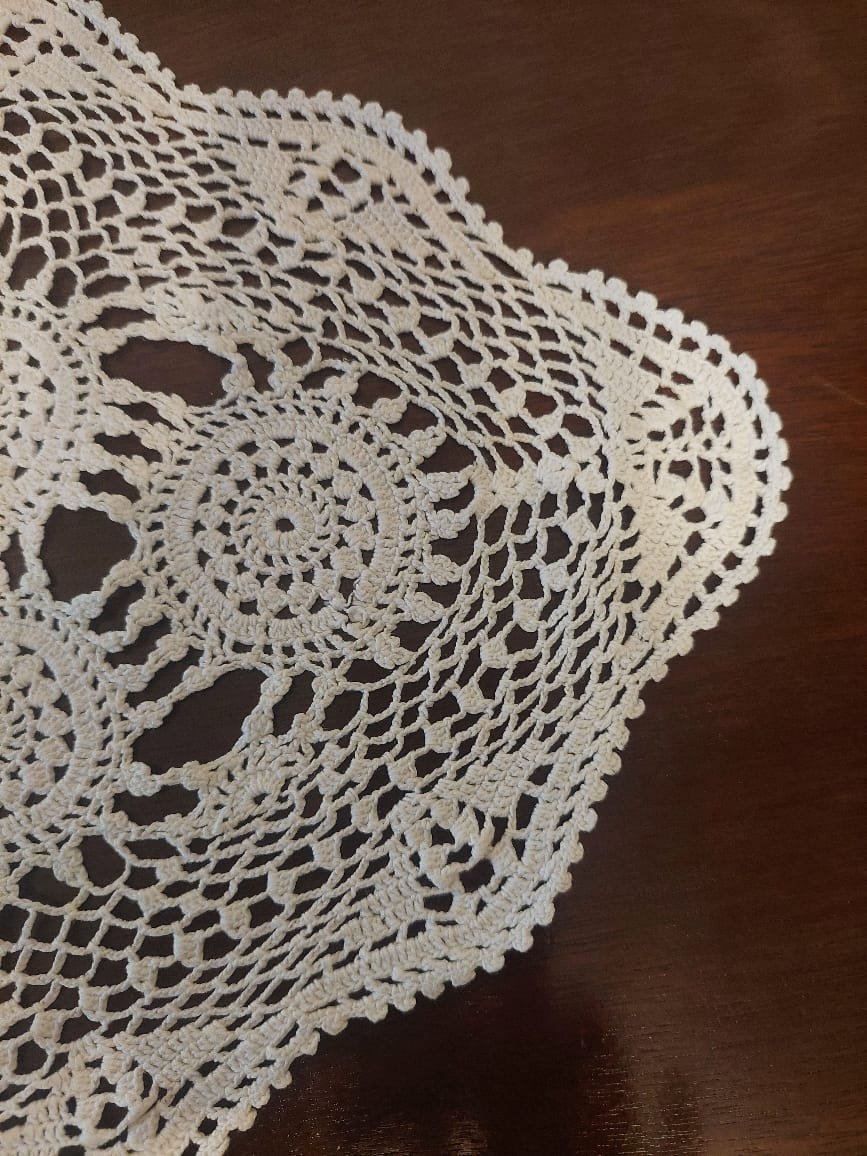 Set de 3 Tapetes Decorativos Tejidos a Crochet Artesanal – Diseños Variados. - Imagen 5